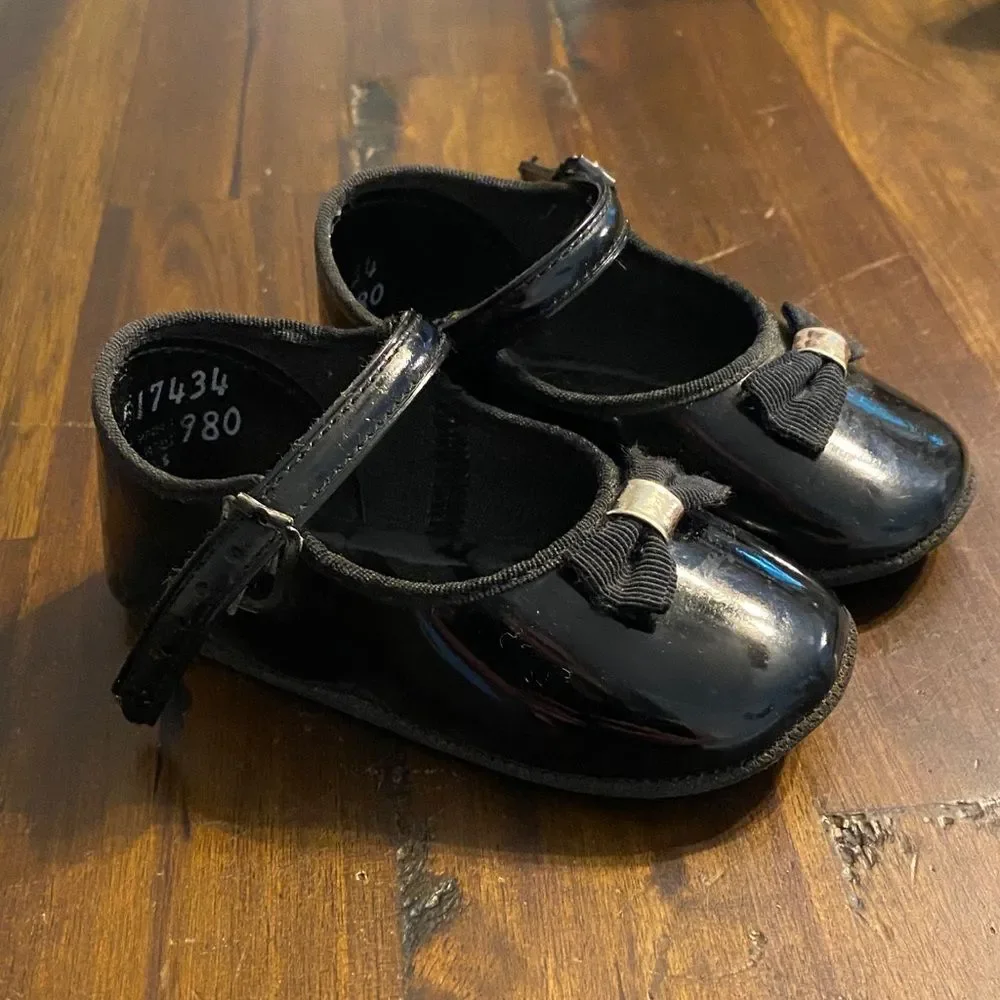 Vintage Black Patent Leather Kids Shoes with Bow